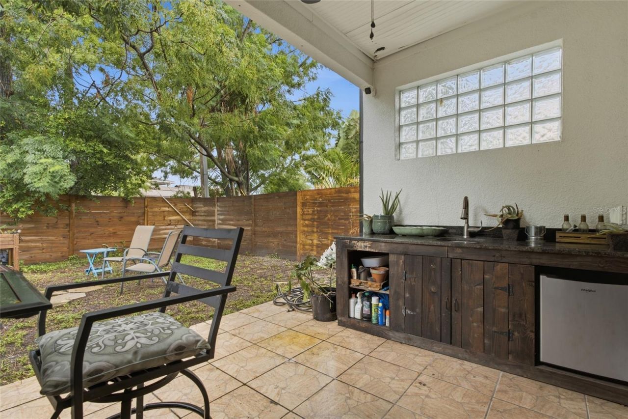 4521 Juanita Way S, Saint Petersburg, FL 33705 Photo