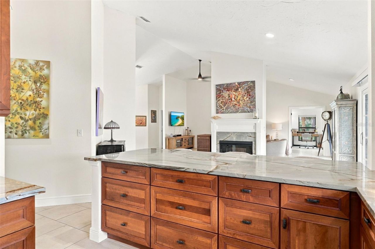 4848 Tivoli Avenue, Sarasota, FL 34235 Photo