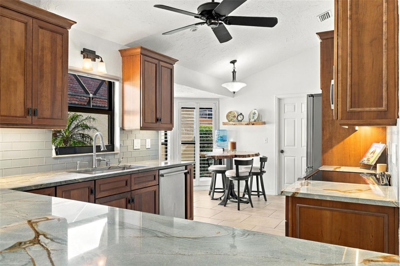 4848 Tivoli Avenue, Sarasota, FL 34235 Photo