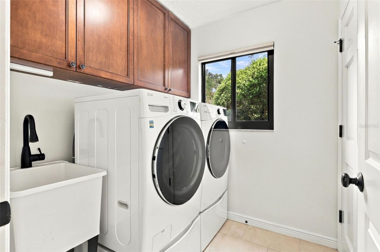 4848 Tivoli Avenue, Sarasota, FL 34235 Photo