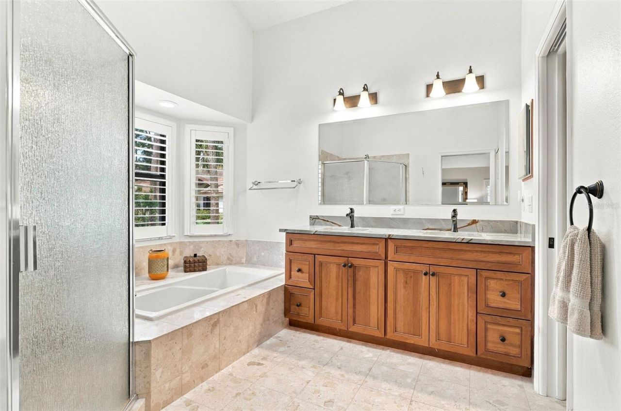 4848 Tivoli Avenue, Sarasota, FL 34235 Photo