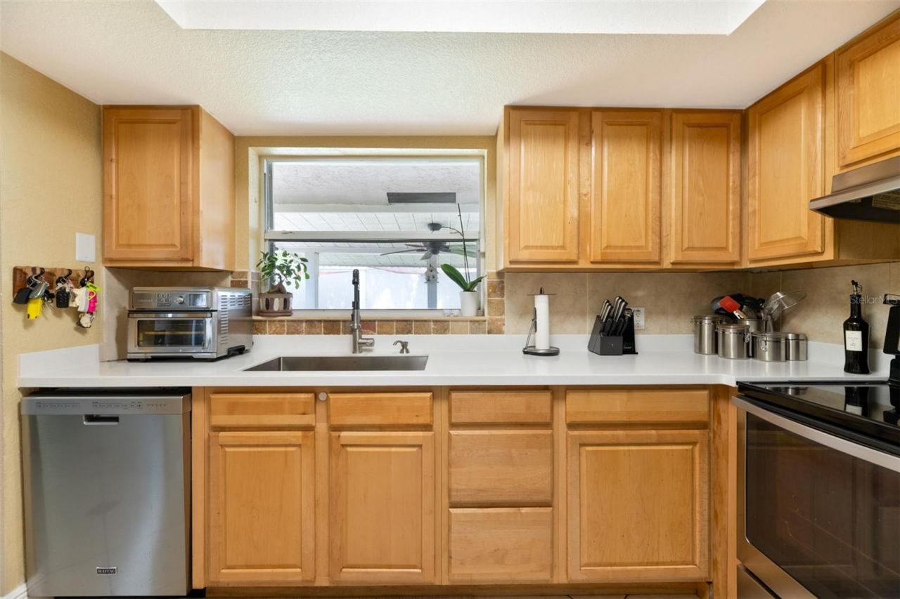 11841 NW 33rd Street, Sunrise, FL 33323 Photo