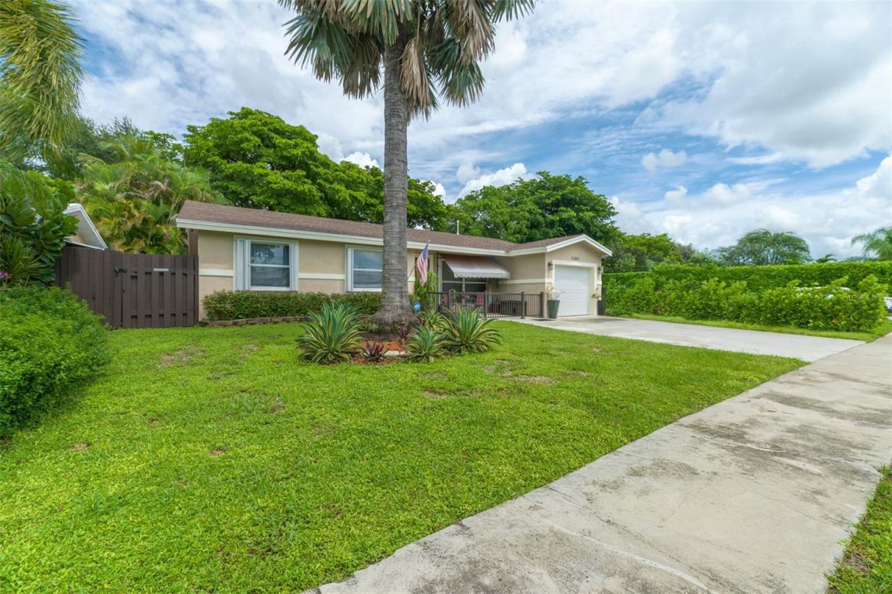 11841 NW 33rd Street, Sunrise, FL 33323 Photo
