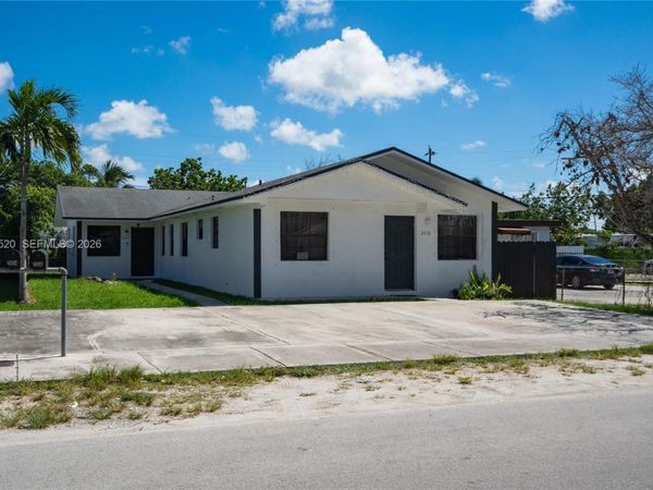 2934 NW 94th St , Unit 2934, Miami, FL 33147