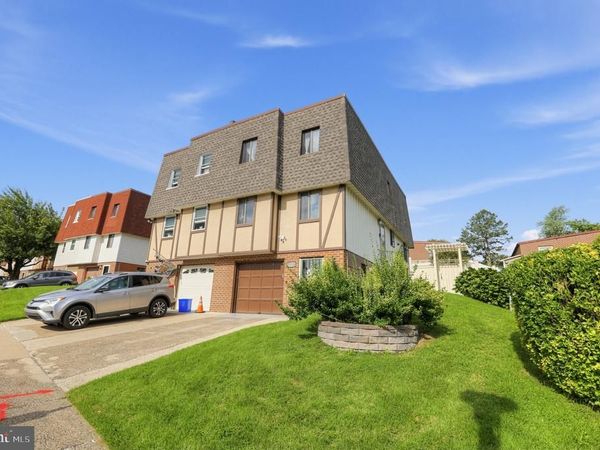 15126 KOVATS DRIVE , PHILADELPHIA, PA 19116