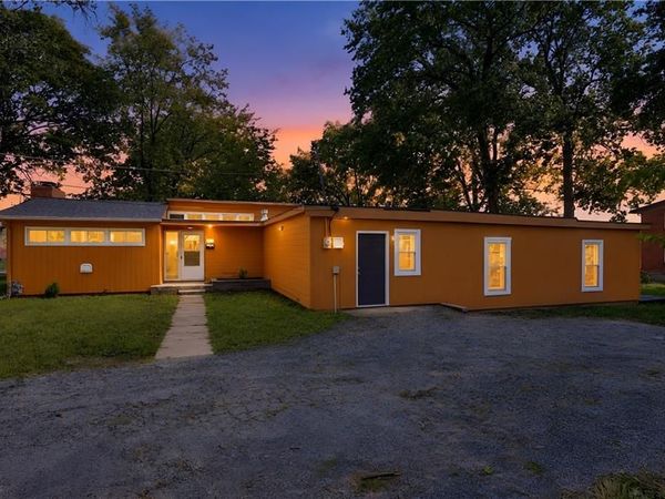 7415 W 61st Street, Mission, KS 66202