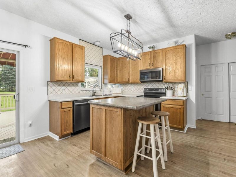 7541 Danbridge Way, Westerville, OH 43082 Photo 13