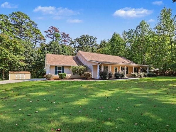 129 Buckeye Point , Commerce, GA 30530