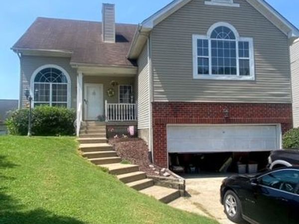 1014 Ridge Trl , Goodlettsville, TN 37072