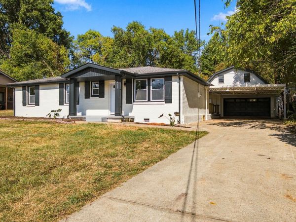 913 Bettie Dr, Old Hickory, TN 37138