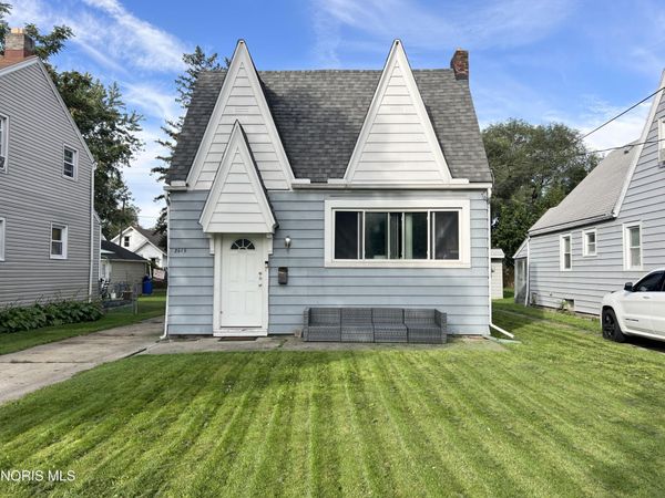 3615 Wallwerth Drive, Toledo, OH 43612