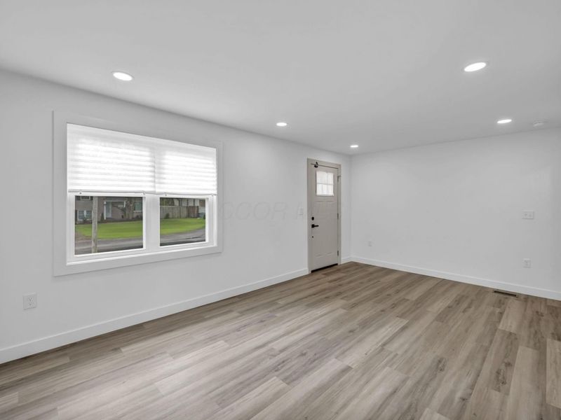 1934 Eddystone Avenue, Columbus, OH 43224 Photo 10