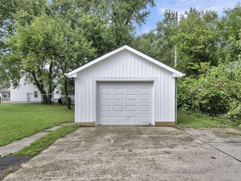1934 Eddystone Avenue, Columbus, OH 43224 Photo 39
