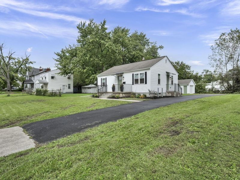 1934 Eddystone Avenue, Columbus, OH 43224 Photo 4