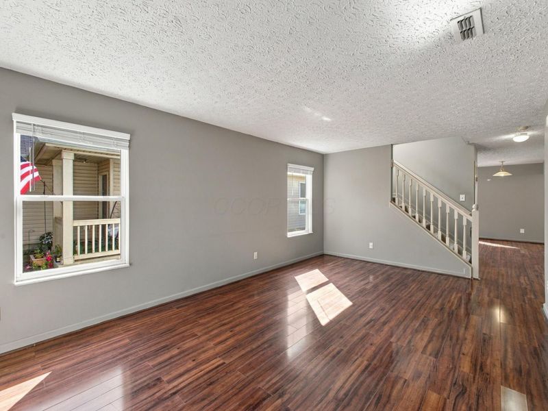 3919 Rosette Drive , Grove City, OH 43123 Photo 2