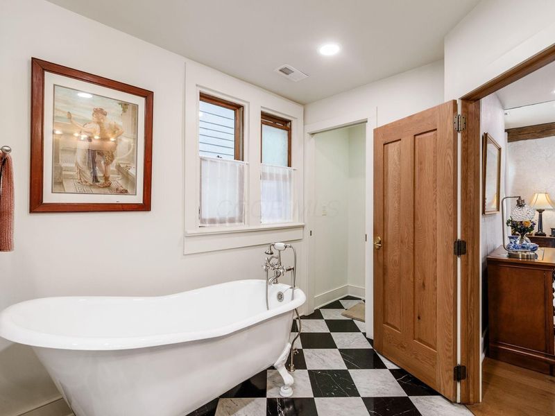 83 S High Street, Dublin, OH 43017 Photo 32