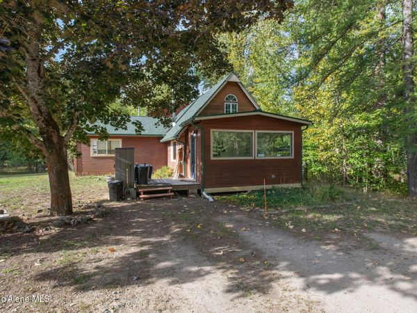 3596 Upper Pack River RD , Sandpoint, ID 83864