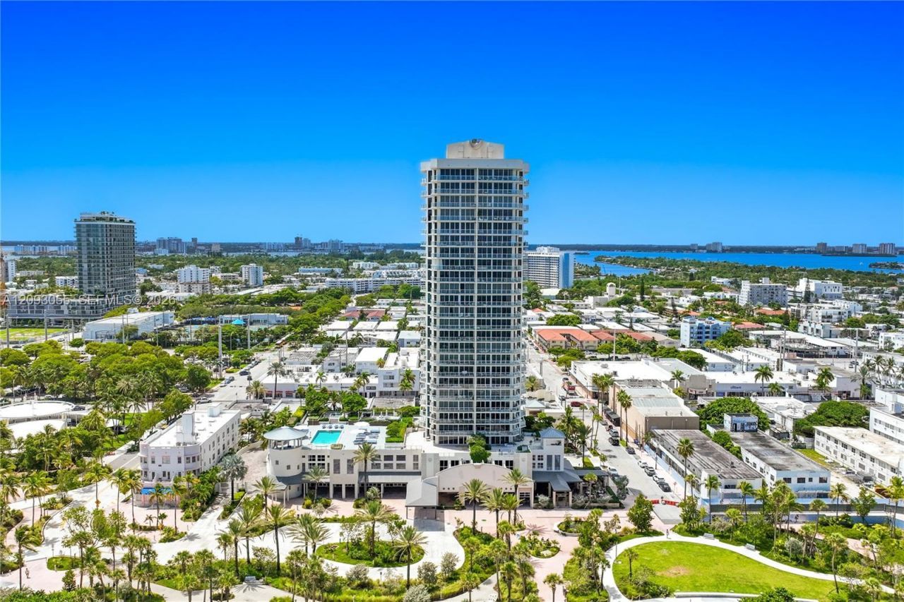 7330 Ocean Ter , Unit 10-A, Miami Beach, FL 33141 Photo