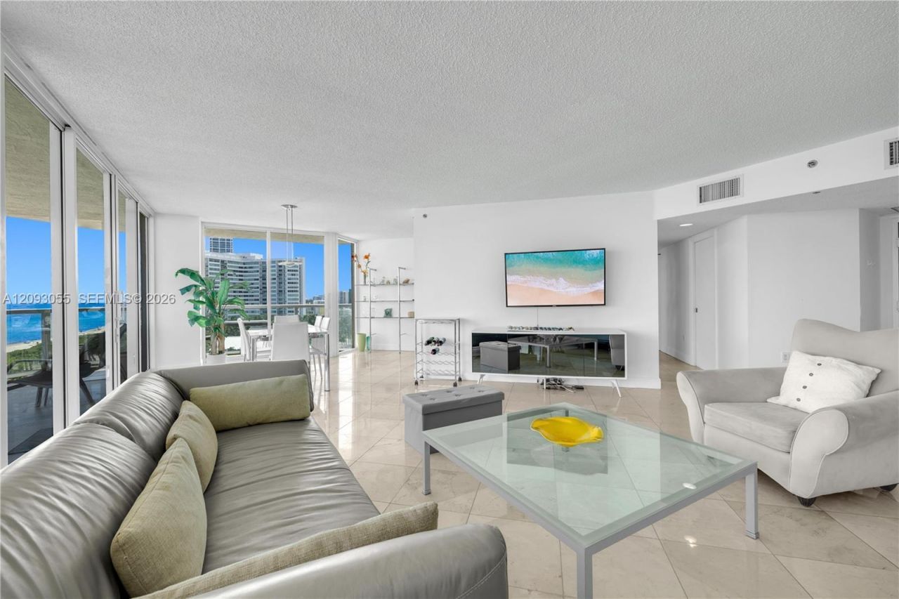 7330 Ocean Ter , Unit 10-A, Miami Beach, FL 33141 Photo