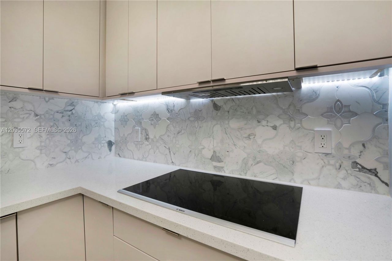 3400 SW 27th Ave, Unit 1506, Coconut Grove, FL 33133 Photo