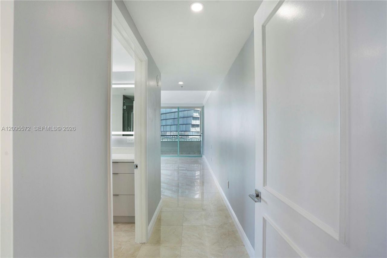 3400 SW 27th Ave, Unit 1506, Coconut Grove, FL 33133 Photo