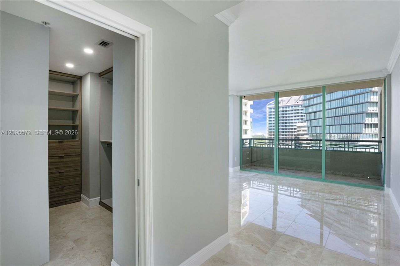 3400 SW 27th Ave, Unit 1506, Coconut Grove, FL 33133 Photo