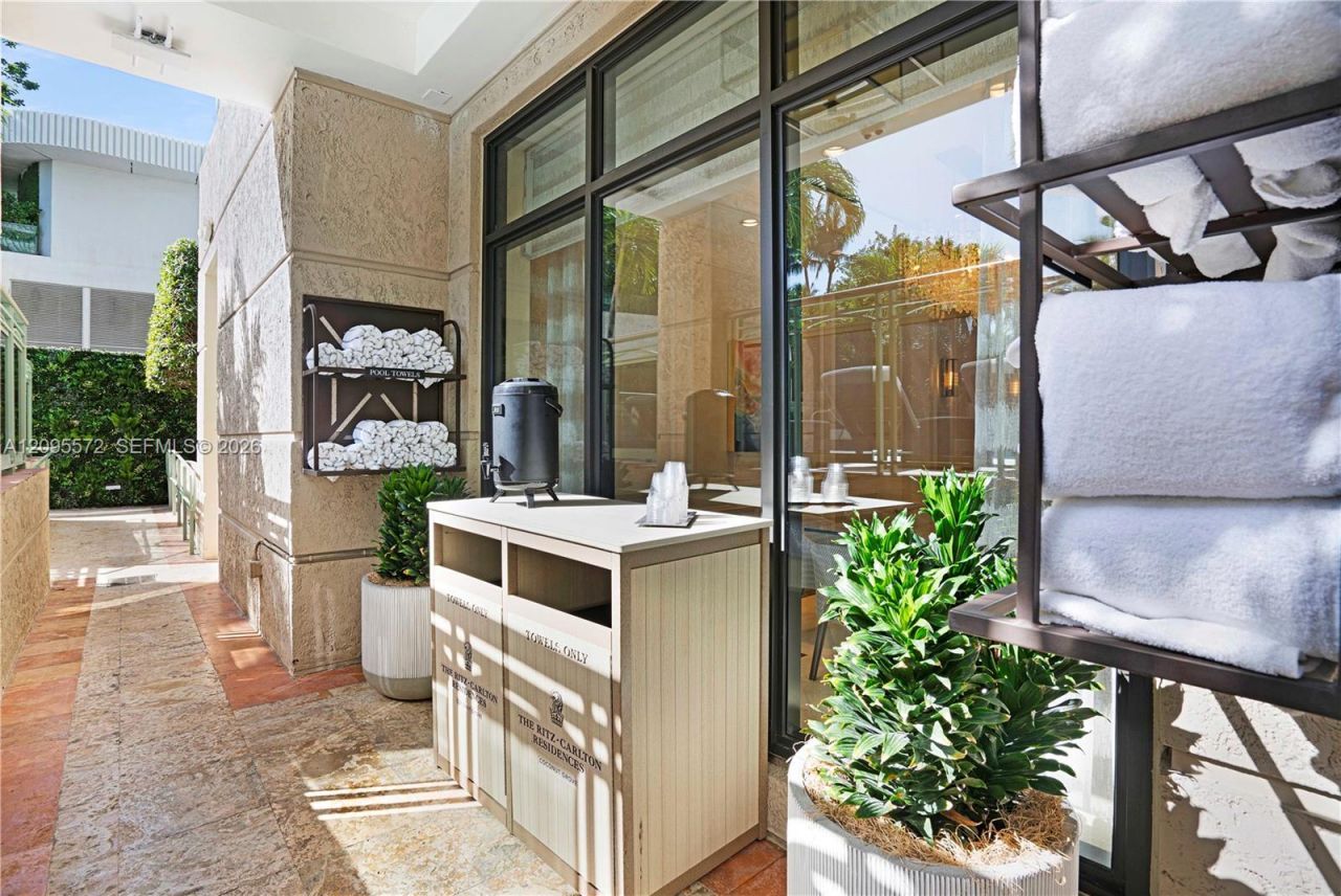 3400 SW 27th Ave, Unit 1506, Coconut Grove, FL 33133 Photo