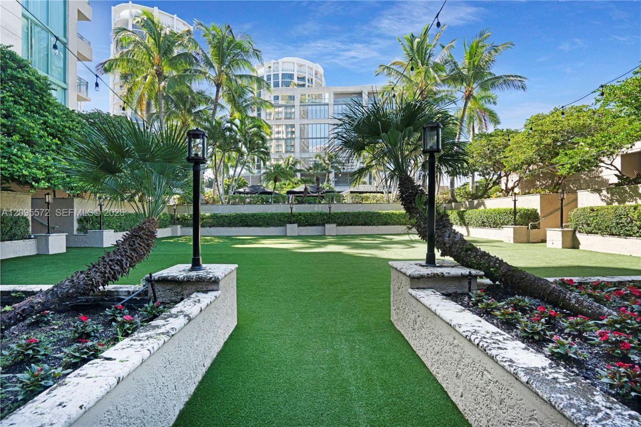 3400 SW 27th Ave, Unit 1506, Coconut Grove, FL 33133 Photo