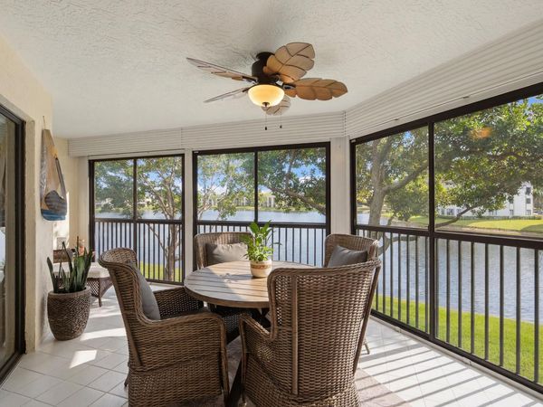 7232 Fairfax Drive, Unit 205, Tamarac, FL 33321