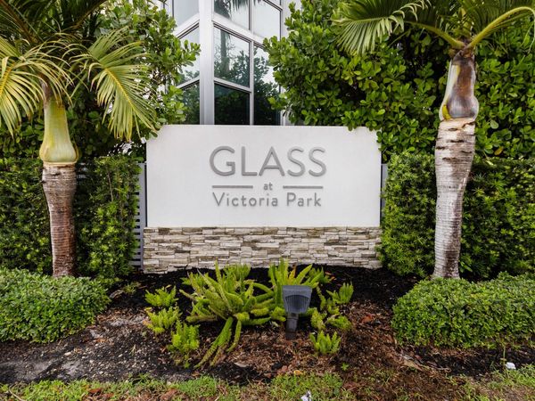 606 NE 8TH Avenue, Fort Lauderdale, FL 33304