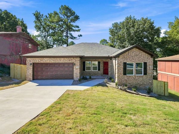 11 British Colonial Drive , Little Rock, AR 72206