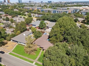 5629 Ledgestone Drive, Dallas, TX 75214