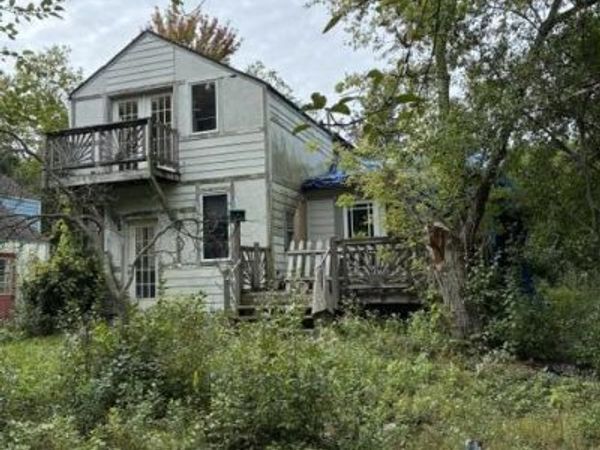 1309 Pewaukee ROAD, Waukesha, WI 53188