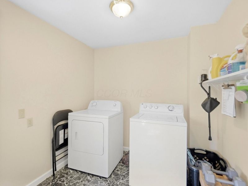 278 N Central Avenue , Utica, OH 43080 Photo 19