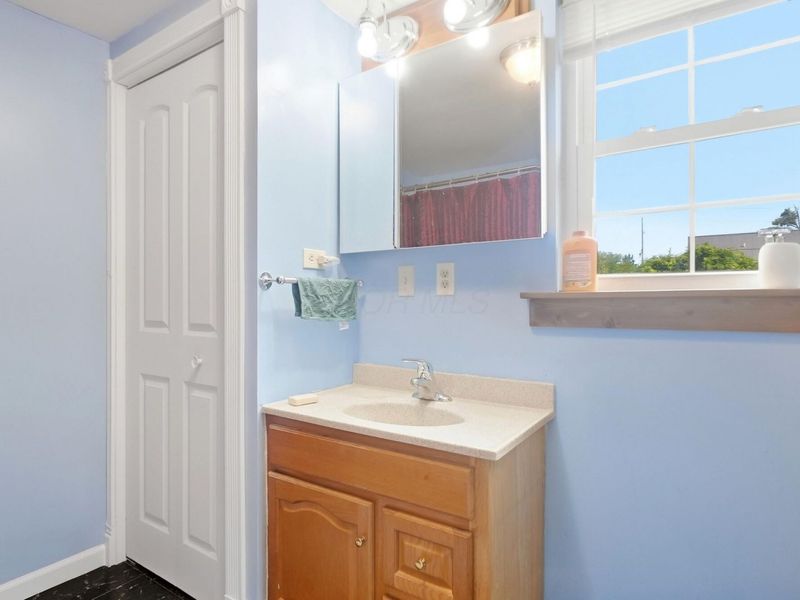 278 N Central Avenue , Utica, OH 43080 Photo 21