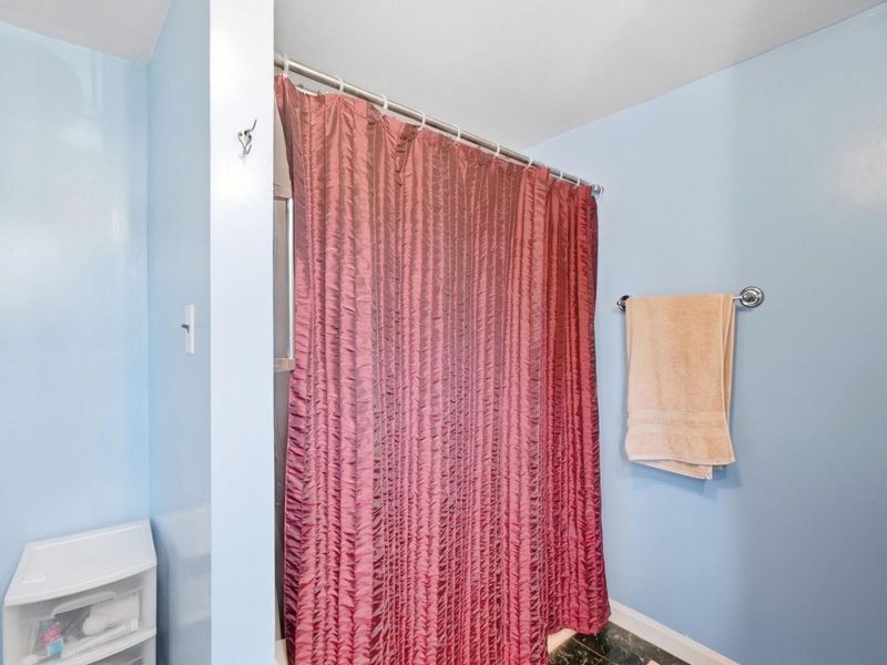 278 N Central Avenue , Utica, OH 43080 Photo 22