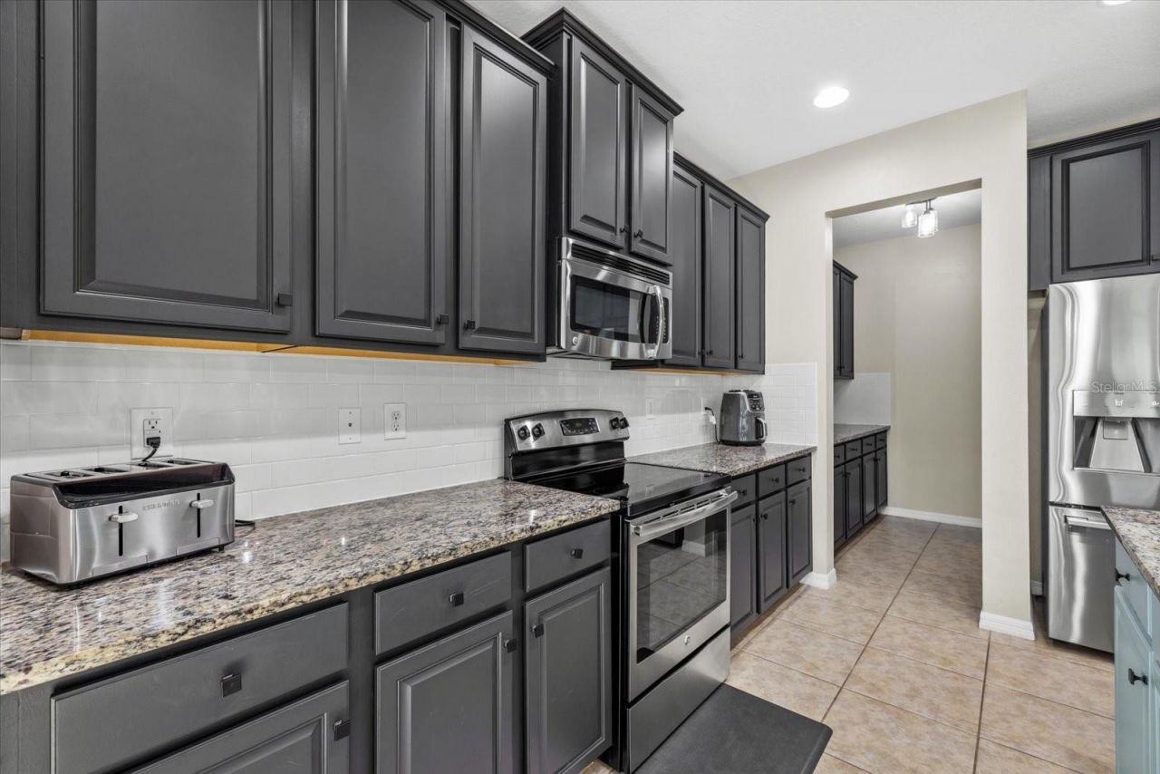 7448 47th Avenue Circle E, Bradenton, FL 34203 Photo