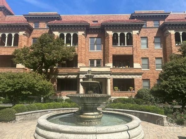 2356 Park Avenue, Unit 101, Cincinnati, OH 45206