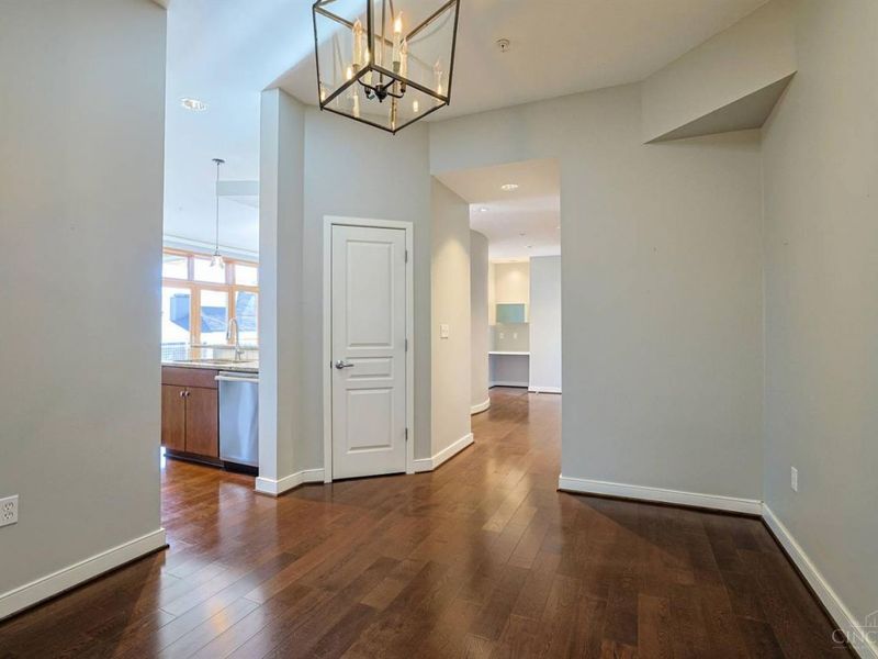 9348 Towne Square Avenue, Unit 15, Blue Ash, OH 45242 Photo 14