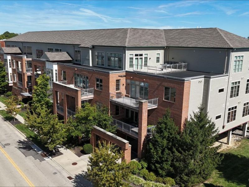 9348 Towne Square Avenue, Unit 15, Blue Ash, OH 45242 Photo 2