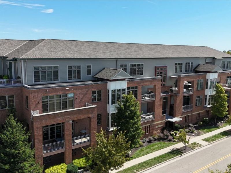 9348 Towne Square Avenue, Unit 15, Blue Ash, OH 45242 Photo 3