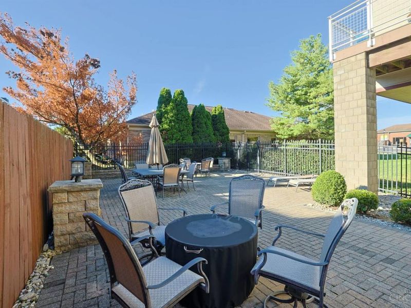 9348 Towne Square Avenue, Unit 15, Blue Ash, OH 45242 Photo 34