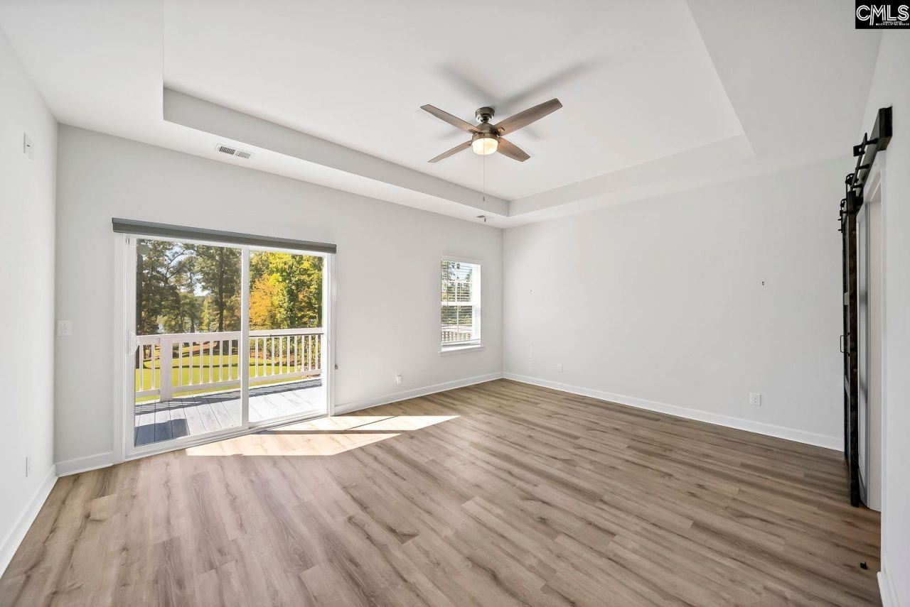 105 Somerset Court Photo 17