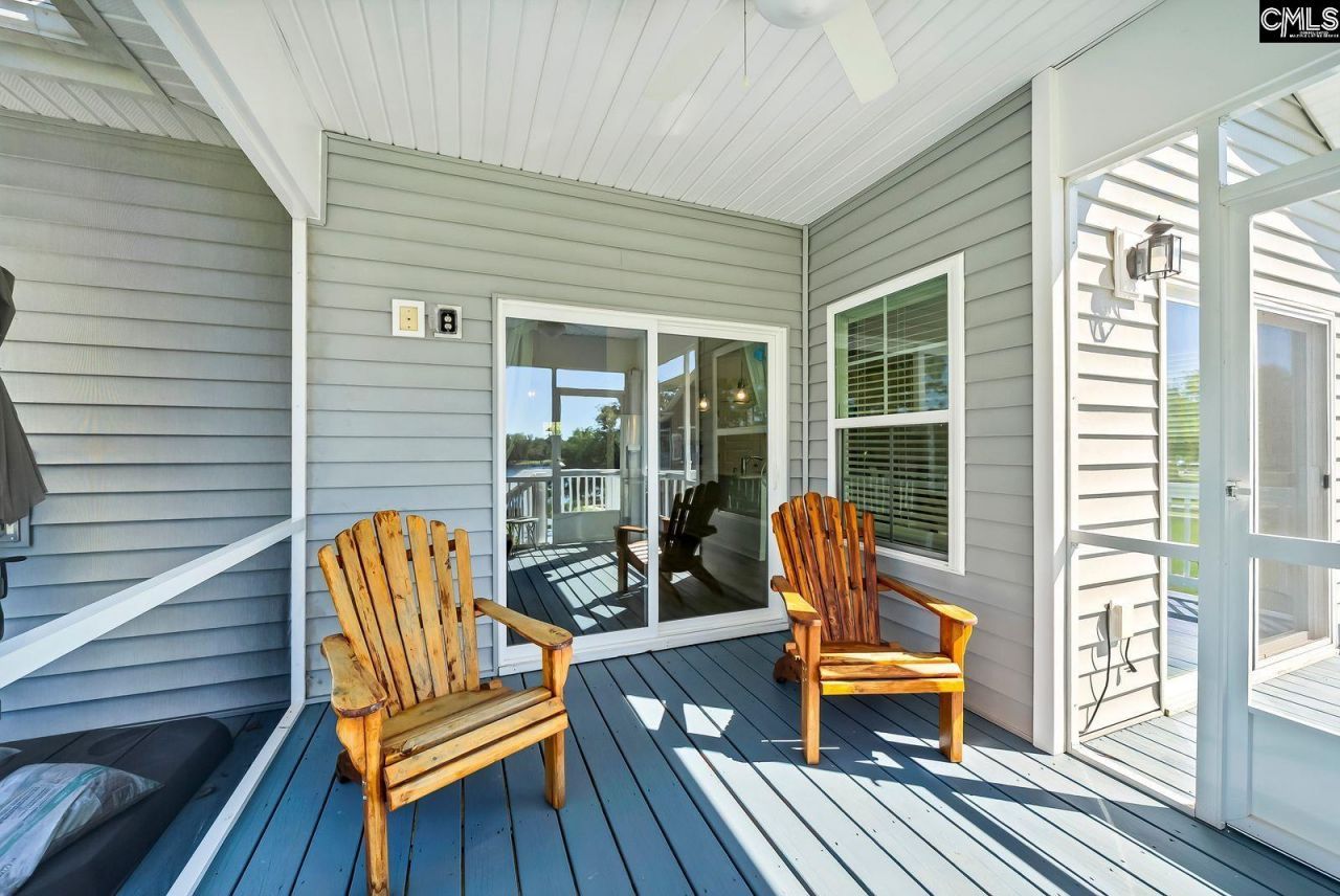 105 Somerset Court Photo 29