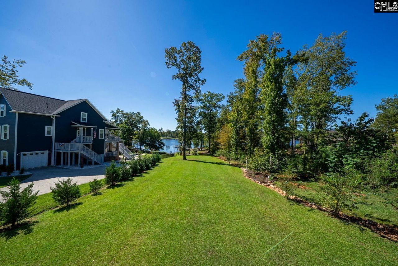 105 Somerset Court Photo 48