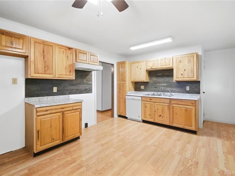 13 Western Drive, West Alexandria, OH 45381 Photo 11