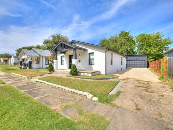 527 E Latimer Court , Tulsa, OK 74106