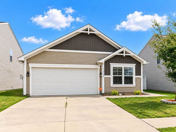1003 Belvedere Drive , Shelbyville, IN 46176