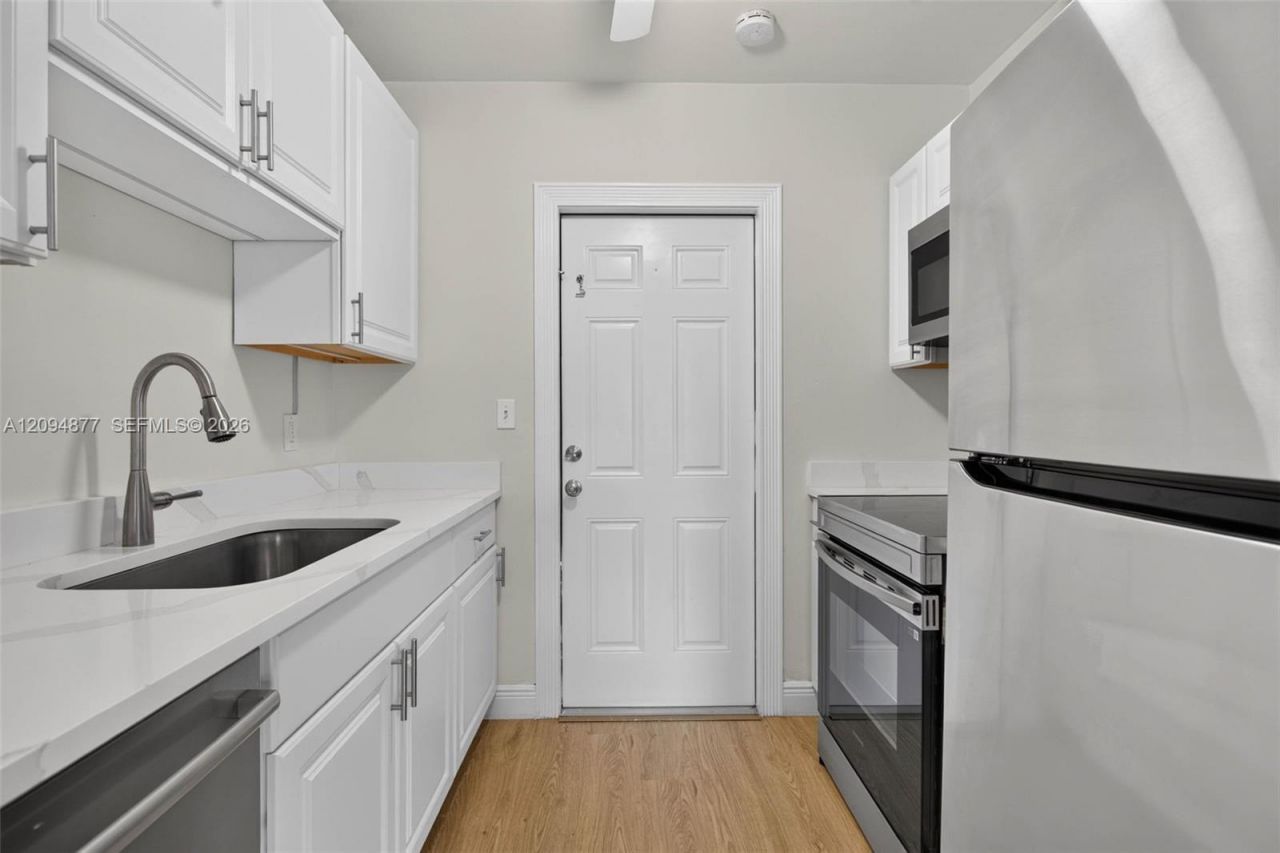 5197 NE 14th Ave, Pompano Beach, FL 33064 Photo