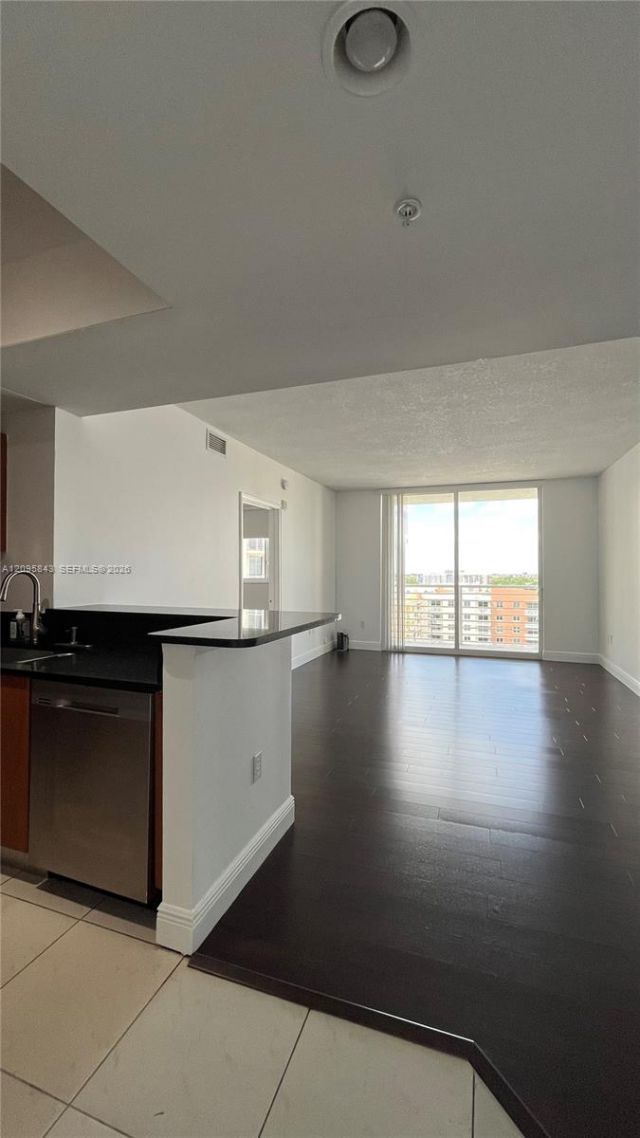 18800 NE 29th Ave , Unit 1023, Aventura, FL 33180 Photo
